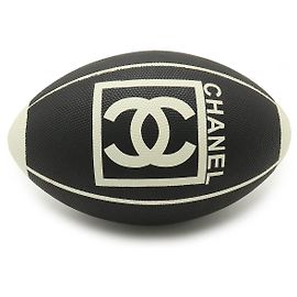Palla da rugby Chanel in gomma Coco Mark nera e bianca usata Nero