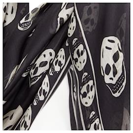 Alexander Mcqueen-Alexander Mcqueen Black White Skull Logo Print  Scarf-White