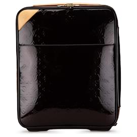 Louis Vuitton-Louis Vuitton Red Monogram Vernis Pegase 45-Red,Dark red