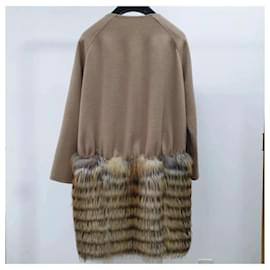 Fendi-Fendi  Beige Cashmere Fur Coat Sz.44-Camel