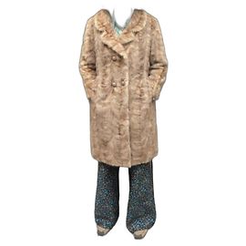 Autre Marque Beige Fur Coat Beige