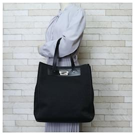 Fendi-Fendi Zucchino Tote Bag-Black