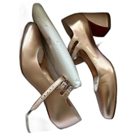 Christian Louboutin-Escarpins-Rose