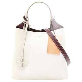 Tod's-Tod's Leather Handbag White XBWAPAA9100QNK9P09-White