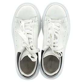 Alexander Mcqueen-Alexander McQueen Oversized Sneakers in White Leather -White