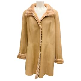 Reversibler Lammfellmantel Camel Ladonna von Escada Kamel