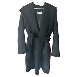 Max Mara Rialto Camel Coat Black Black