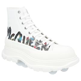 Alexander Mcqueen-Alexander McQueen Tread Slick Boots 'White Graffiti'-White
