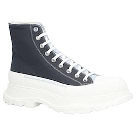 Alexander Mcqueen-Alexander McQueen Tread Slick Boots 'Navy Grey Blue'-Blue