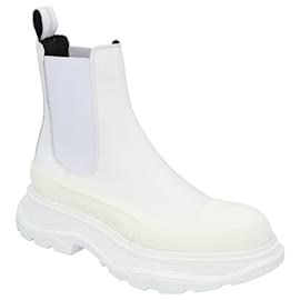 Alexander Mcqueen-Alexander McQueen Tread Chelsea Boots 'White'-White