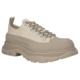 Alexander Mcqueen-Alexander McQueen Tread Sneaker 'Beige'-Brown,Beige