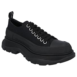 Alexander Mcqueen-Alexander McQueen Tread Sneaker 'Black'-Black