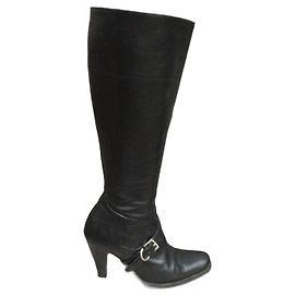 Botas Prada de cuero negro con hebilla Negro