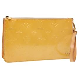 Louis Vuitton-LOUIS VUITTON Monogram Vernis Lexington Accessory Pouch Beige M91010 Auth 90076-Beige
