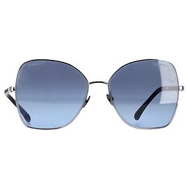 Chanel Chain Tinted Oversized Sunglasses in Blue  Metal Blue