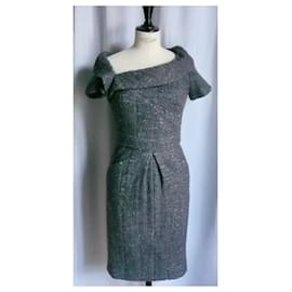 Chanel-CHANEL Gray Boucle Wool Dress Size 36 Excellent Condition-Grey