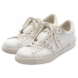 Valentino Garavani Rockstud Untitled Sneakers White