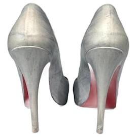 Christian Louboutin-CHRISTIAN LOUBOUTIN Heels T.EU 37 Leather-Blue