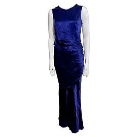 Amanda Wakeley Silk mermaid style dress in midnight blue Dark blue