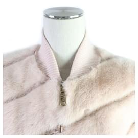 Fendi-Manteau en fourrure Fendi rose clair 38 femmes-Rose