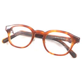 Moncler Logo Metall Marmor Brille Andere