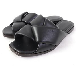 Salvatore Ferragamo Sandales en cuir avec logo Ferragamo ALRAI Noir