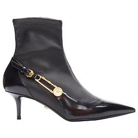 Versace Medusa Punk Sicherheitsnadel Leder Kitten Heel Stiefelette Schwarz