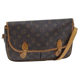 LOUIS VUITTON Monogram Gibeciere MM Bolsa de Hombro M42247 LV Auth 89955 Monograma