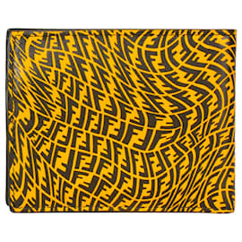Fendi-Fendi Vit. Grace Light Bi-fold Wallet-Black,Yellow