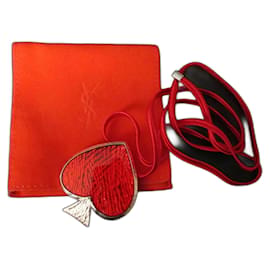 Pendentif et broche Pik-Cœur Yves Saint Laurent Argenté Rouge