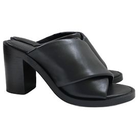 Jigsaw Duvile Padded Strap Chunky Heel Sandals Black