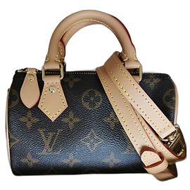 nouveau Speedy Nano de Louis Vuitton Marron