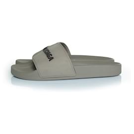 Balenciaga-Pool slide bi.rub.lo in grey-Grey