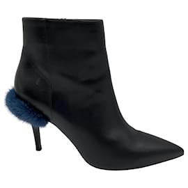 Fendi-Fendi Black / Blue Fur Trimmed Heeled Leather Boots-Black