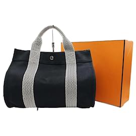 Hermès Borsa tote Hermes Cannes PM Nero