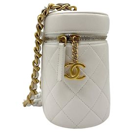 Chanel Vanity Weiß