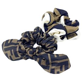 Set di scrunchie in seta marrone e bianco Fendi Marrone Bianco