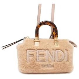 Fendi-Sac Fendi By The Way en fourrure et cuir-Beige