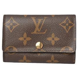 Louis Vuitton Monogram Keycase Brown