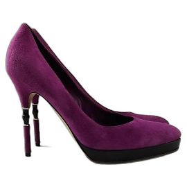 Saltos de camurça roxos Gucci Roxo