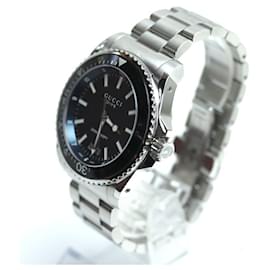 Gucci-Gucci Dive Quartz Wristwatch-Black
