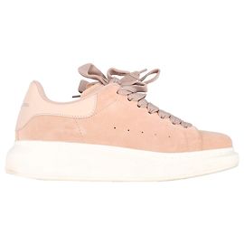 Tênis Oversized Alexander McQueen em Camurça Rosa Marrom Rosa