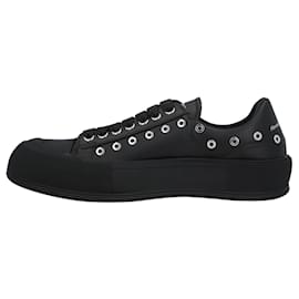 Alexander Mcqueen-Alexander McQueen Men's Deck Plimsoll in Black/silver-Black