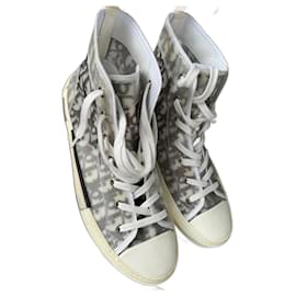 Christian Dior-Dior high-top sneaker B23-Multiple colors