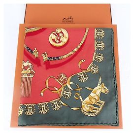 Hermès Carré Piccolo I Cavalieri d'Oro Rosso Verde