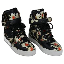 Givenchy-23-Black