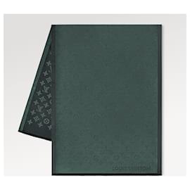 Louis Vuitton-Xale sombra Monogram LV novo-Verde