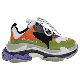 Balenciaga-Balenciaga Clear Sole Triple S Sneakers in Orange Polyester-Orange