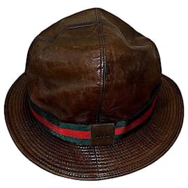 Gucci-Authentic Gucci Rare Tom Ford Brown Leather Web Bucket Hat-Brown
