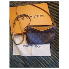 Louis Vuitton-Clutch bags-Multiple colors,Metallic